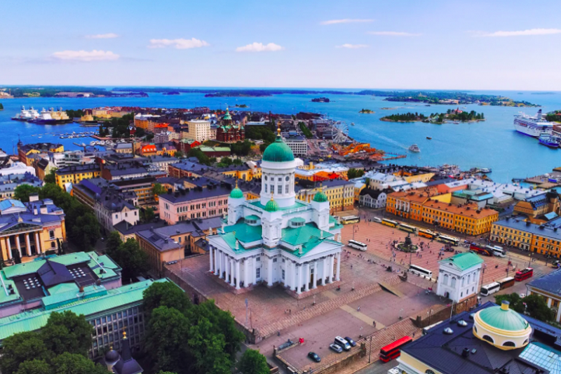 Arrivée au port d&#039;Helsinki  Ivalo (vol)