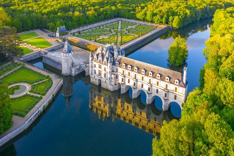 Tours  Amboise - Chenonceau - Tours