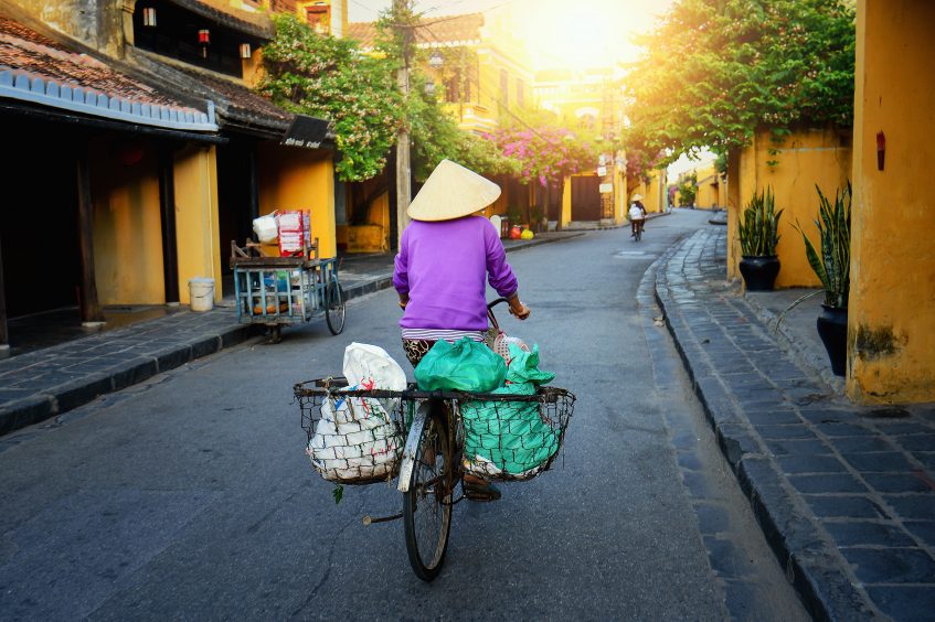 Hanoi  Vol de retour à Montréal (vol avec correspondance)