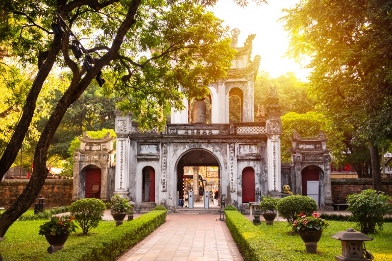 Hué  Hanoï (vol) - Ninh Binh